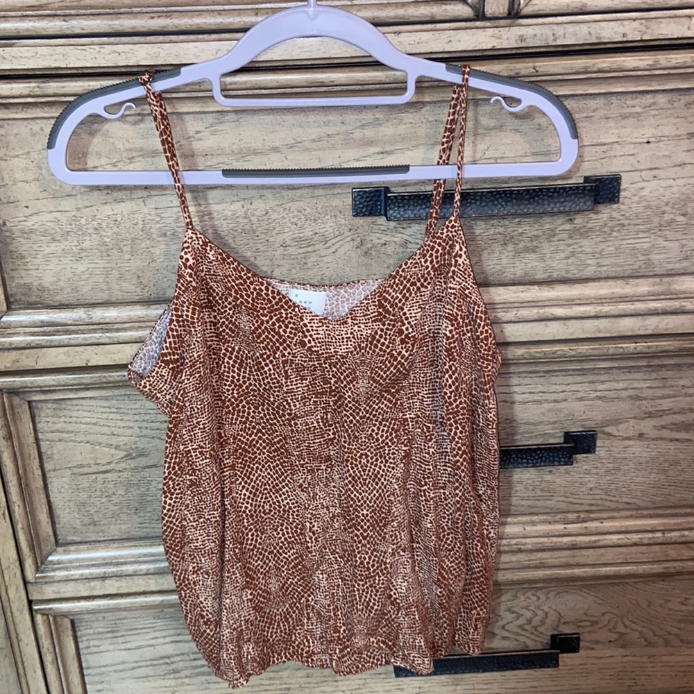 Brown tank top